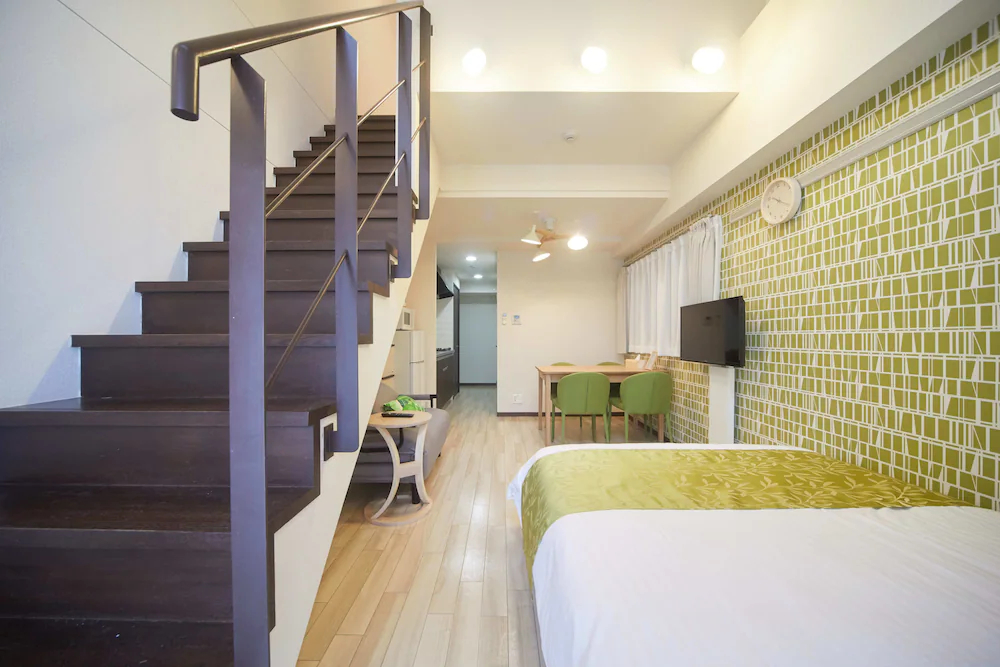 Staybonita Namba