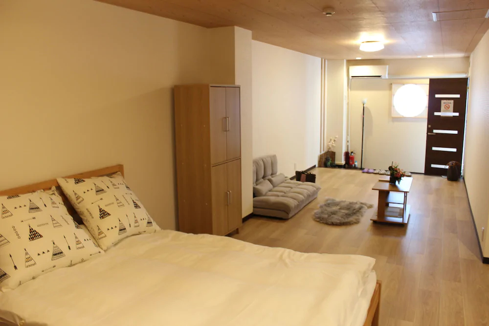 SUNRISE Osaka Castle Park Warm Apartment