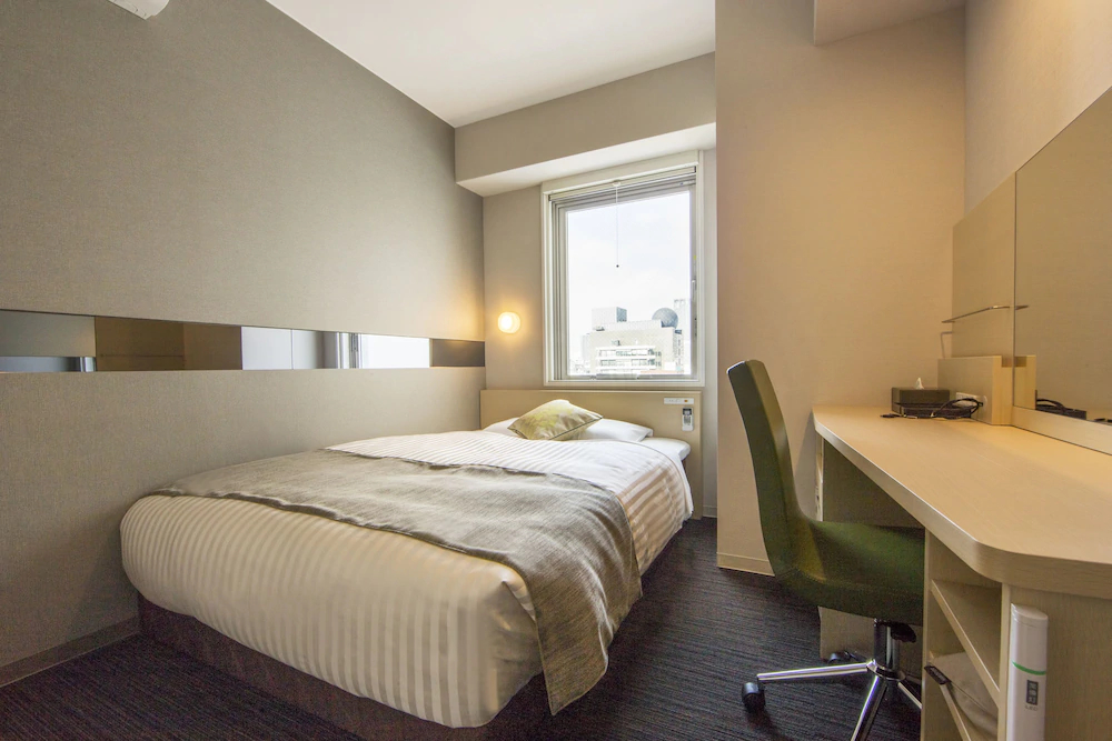Super Hotel Premier Osaka Hommachi