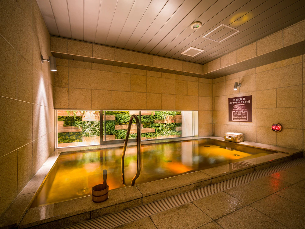 Super Hotel Premier Osaka Hommachi