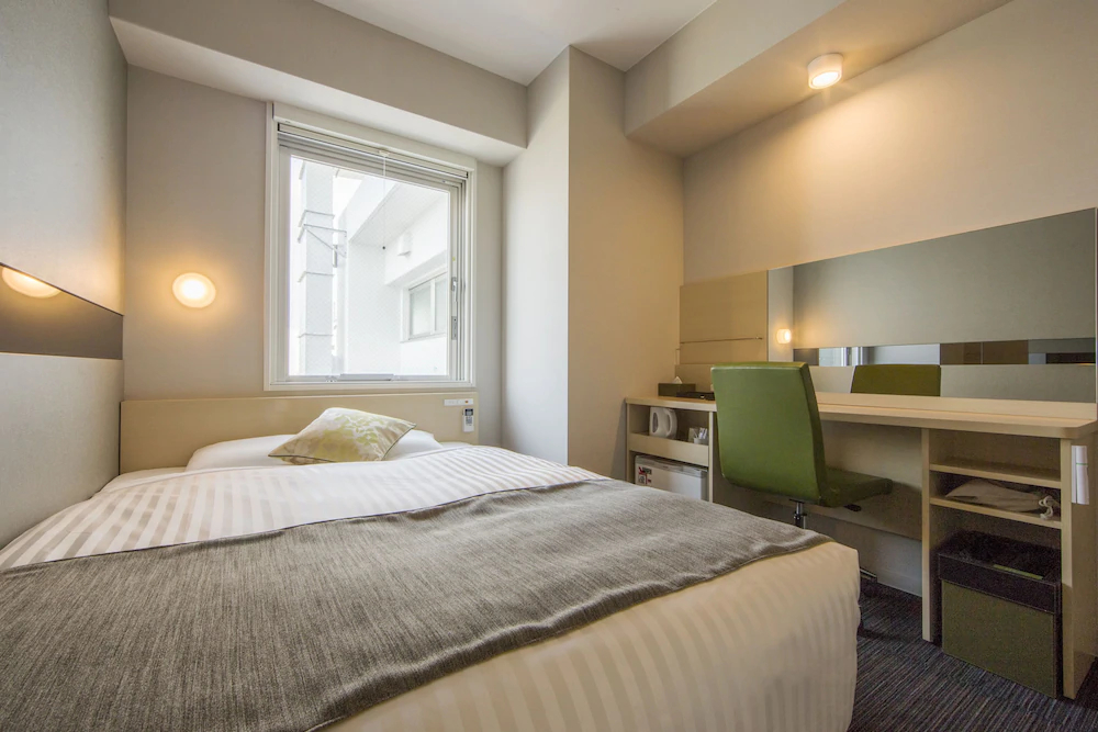 Super Hotel Premier Osaka Hommachi