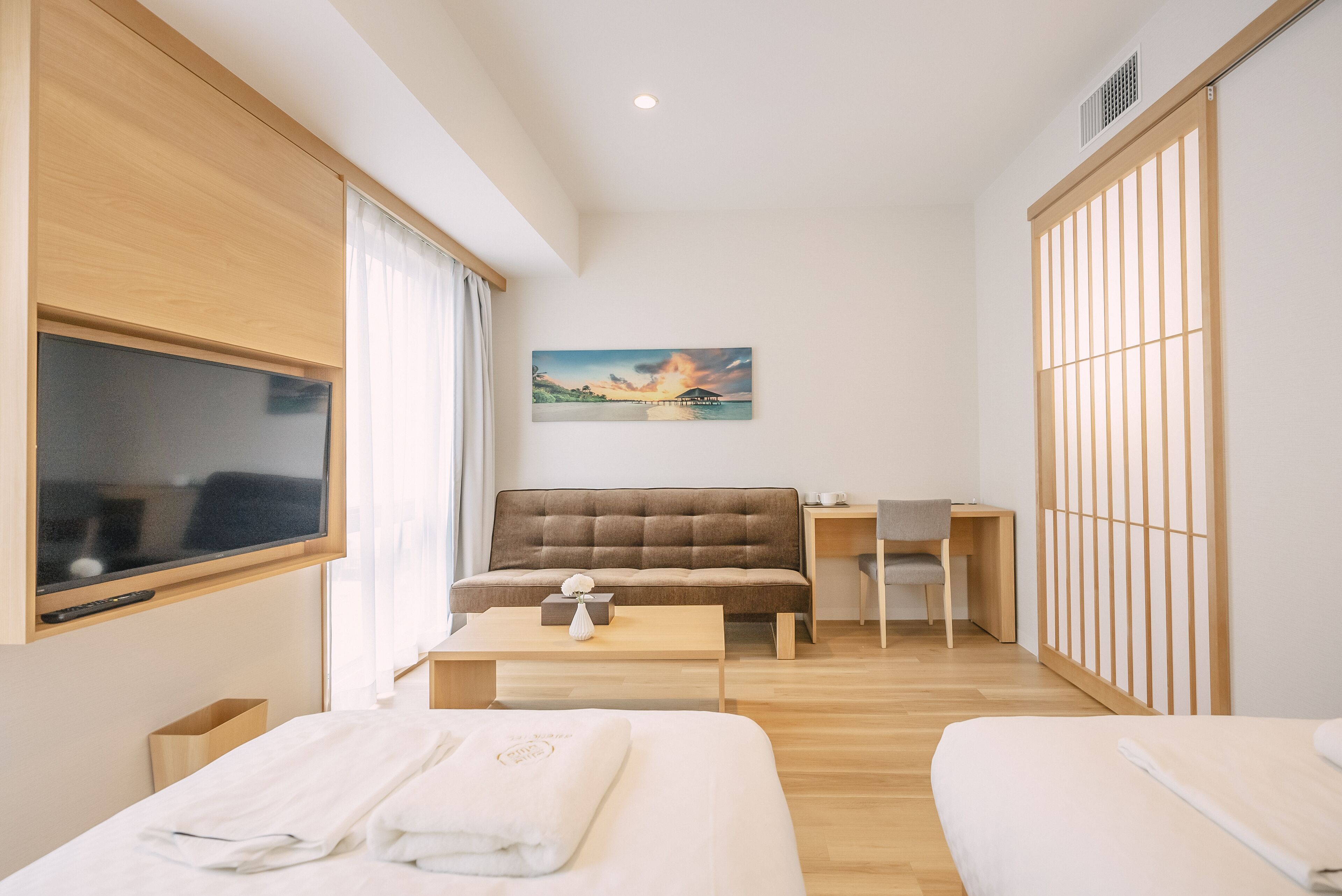 Tanimachikun Hotel Namba77