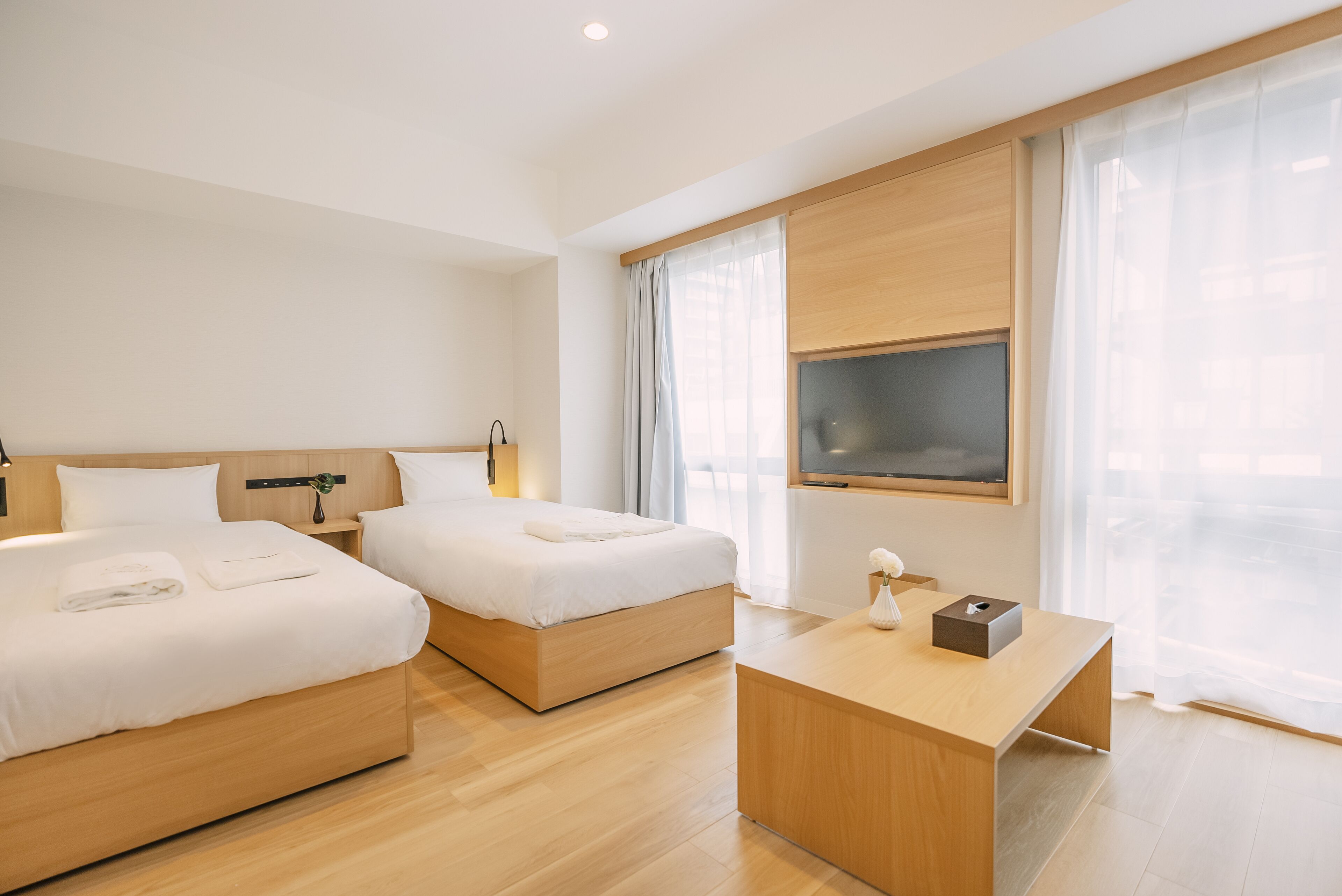 Tanimachikun Hotel Namba77
