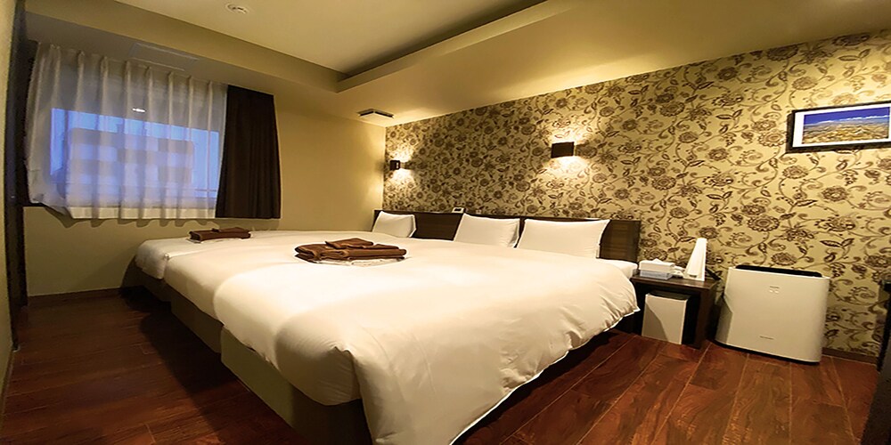 Re Hotel Tanimachi 9-chome II