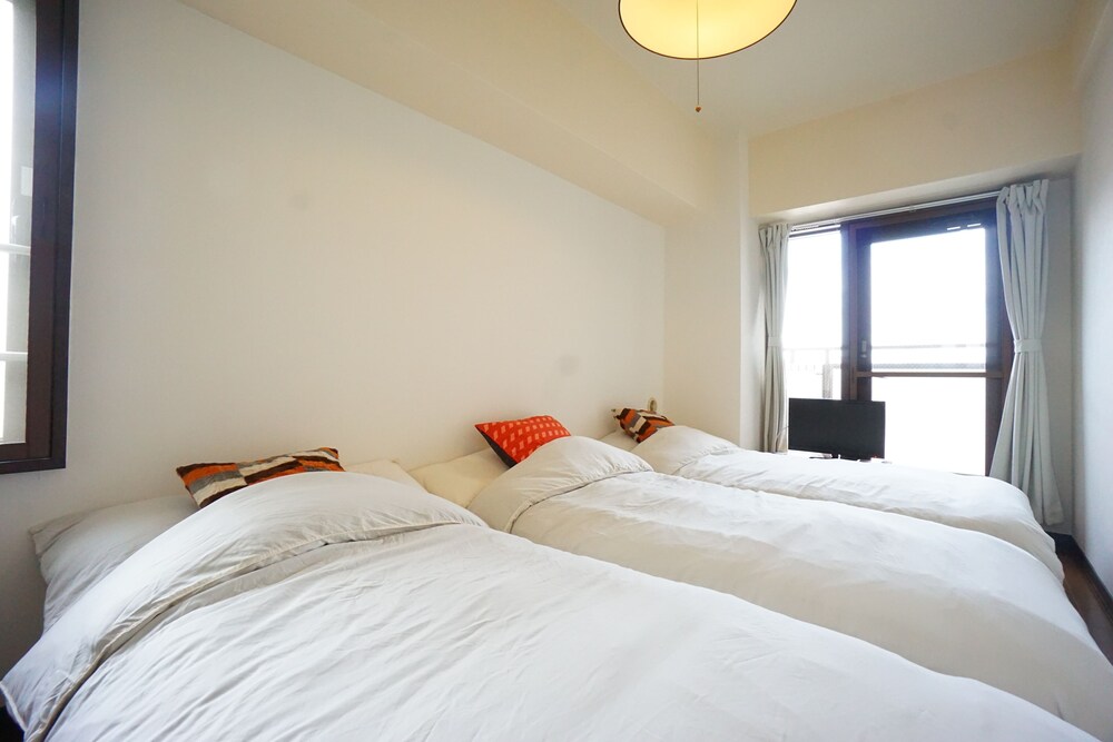 Terry's Apartment Shinsaibashi East I