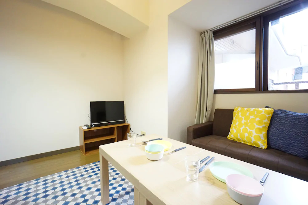 Terry's Apartment Shinsaibashi East I