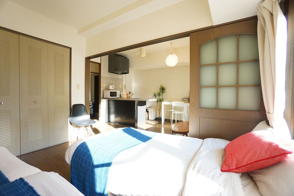 Terry's Apartment Shinsaibashi East I