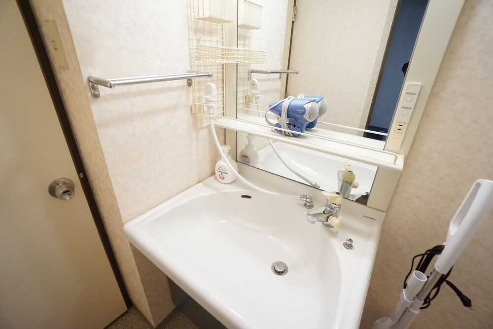 Terry's Apartment Shinsaibashi East I