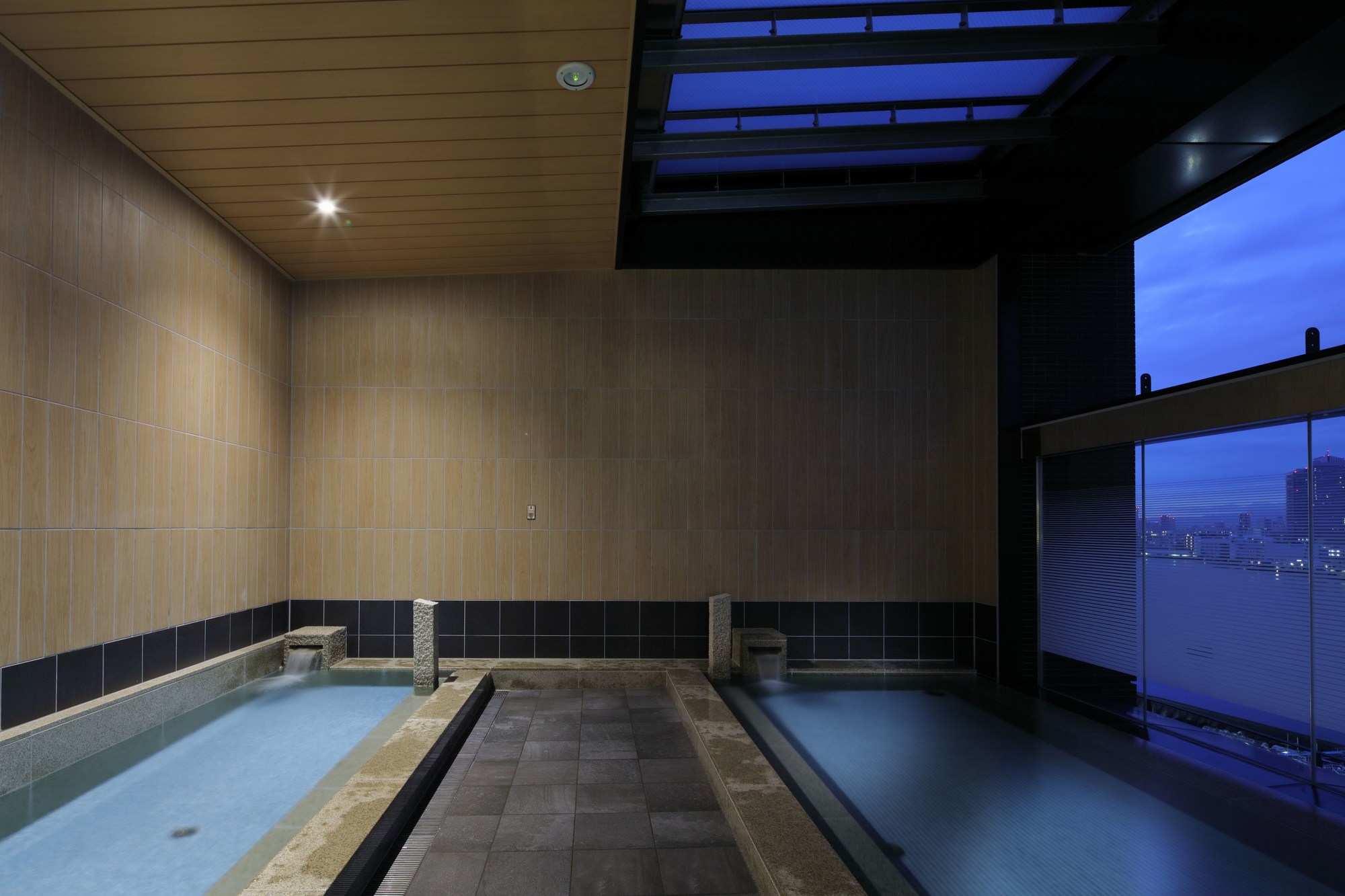 The Singulari Hotel & Skyspa At Universal Studios Japan