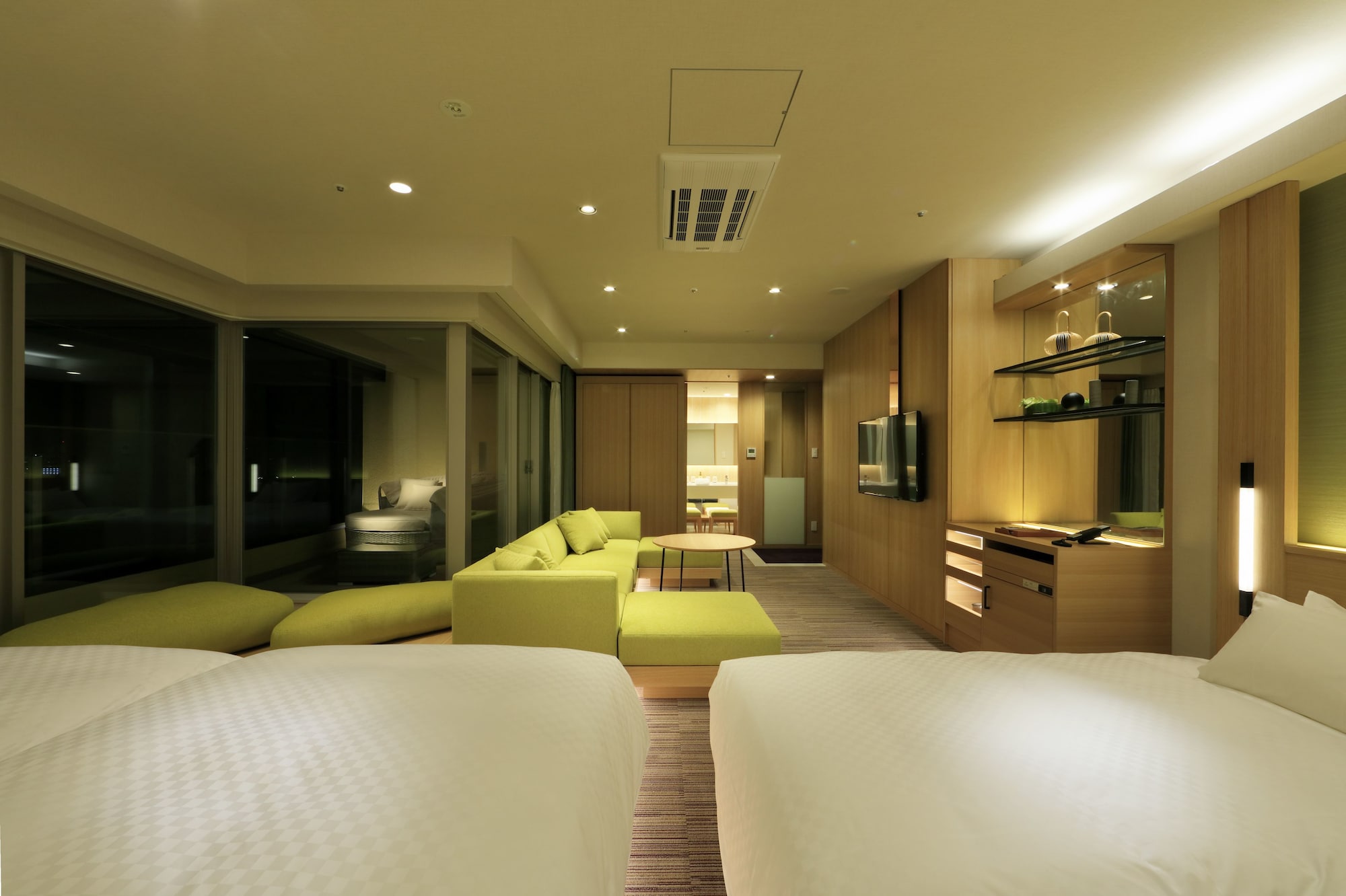 The Singulari Hotel & Skyspa At Universal Studios Japan