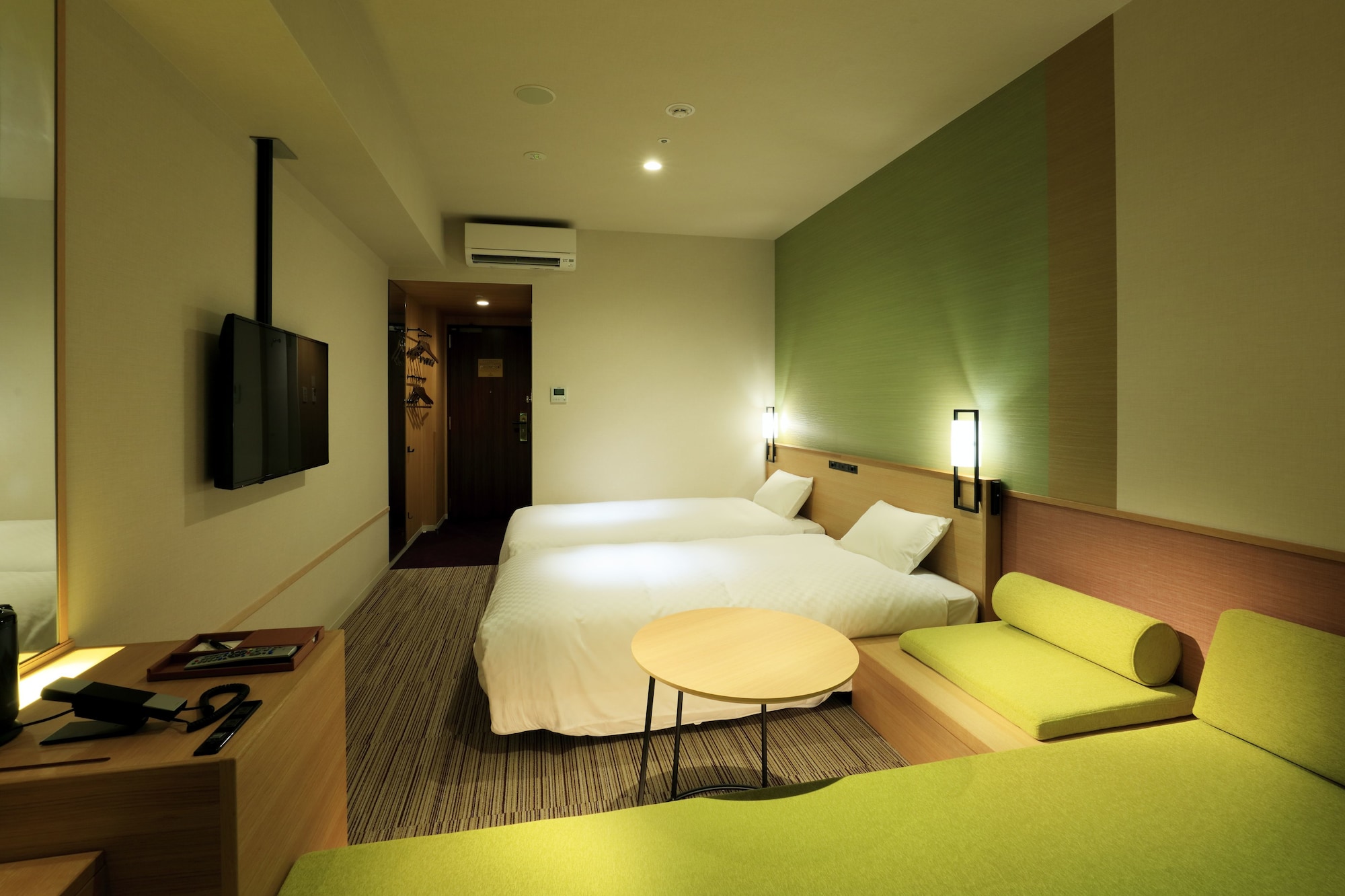 The Singulari Hotel & Skyspa At Universal Studios Japan