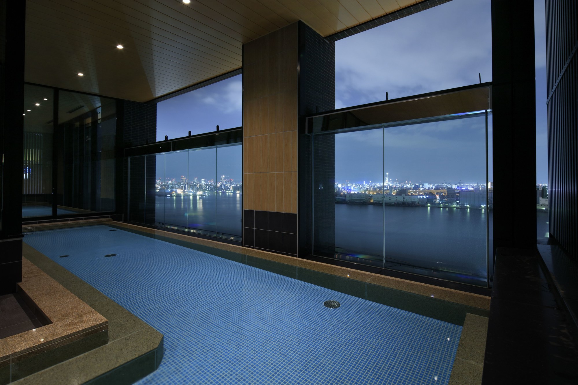 The Singulari Hotel & Skyspa At Universal Studios Japan