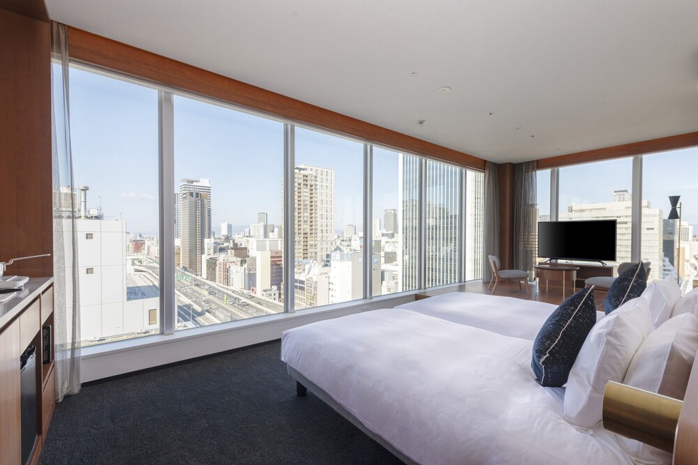 Tokyu Stay Osaka Honmachi