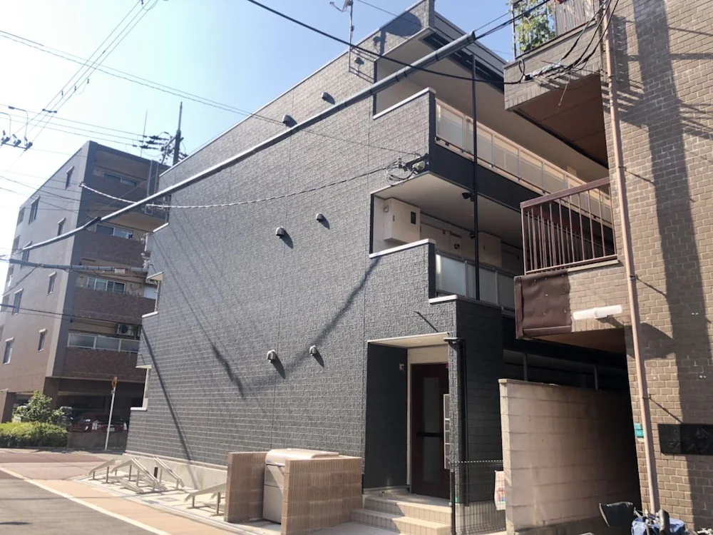 Tom's House