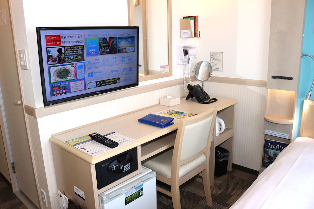 Toyoko Inn Osaka Nippombashi Bunraku Gekijo Mae