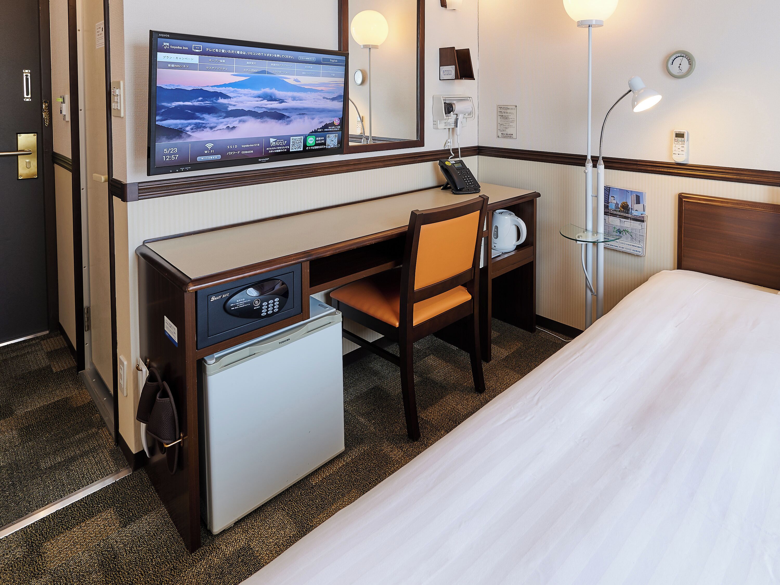 Toyoko Inn Shinsaibashi Nishi