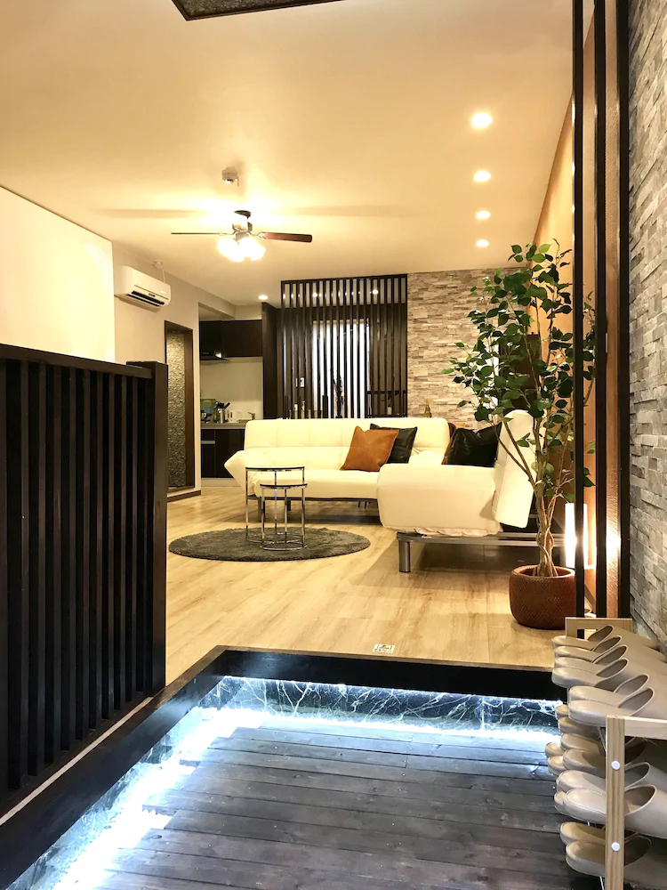 Tsuki Tsuruhashi House