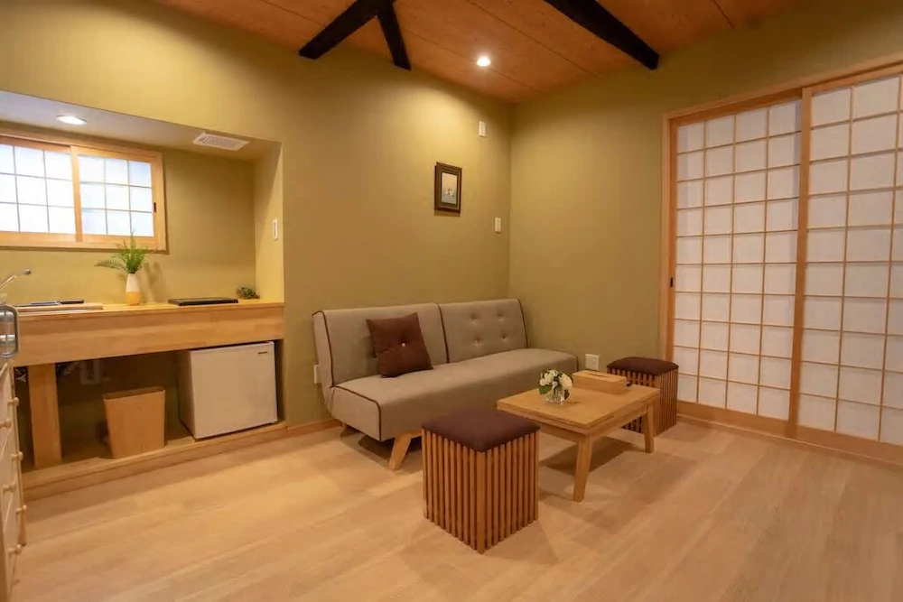 Tsuru Inn-Tsurumibashi