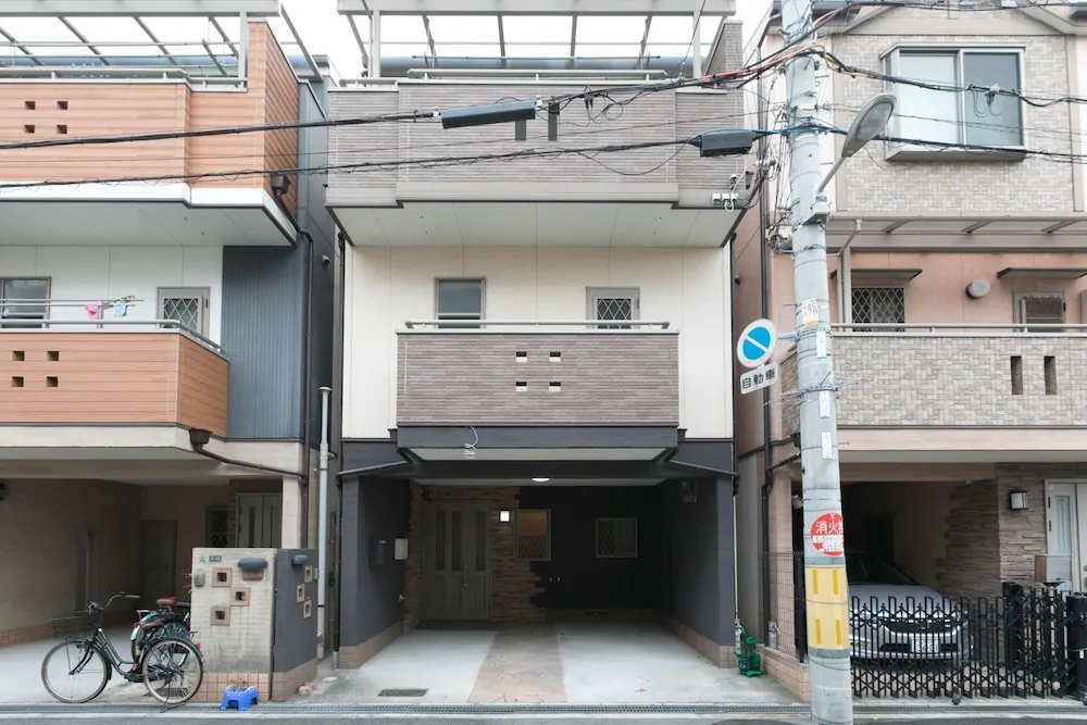 Universal House