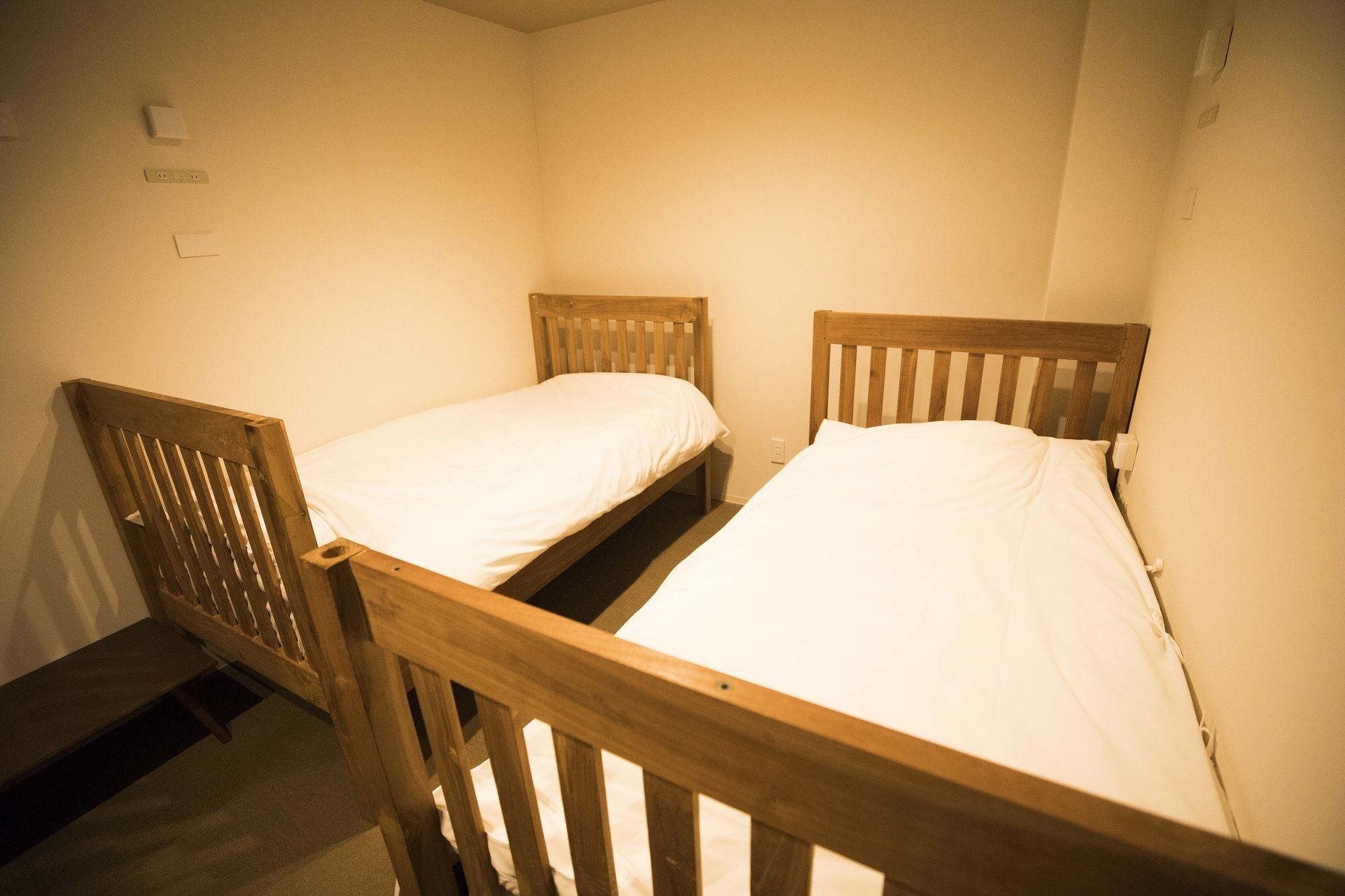 Yadokari Namba Hostel