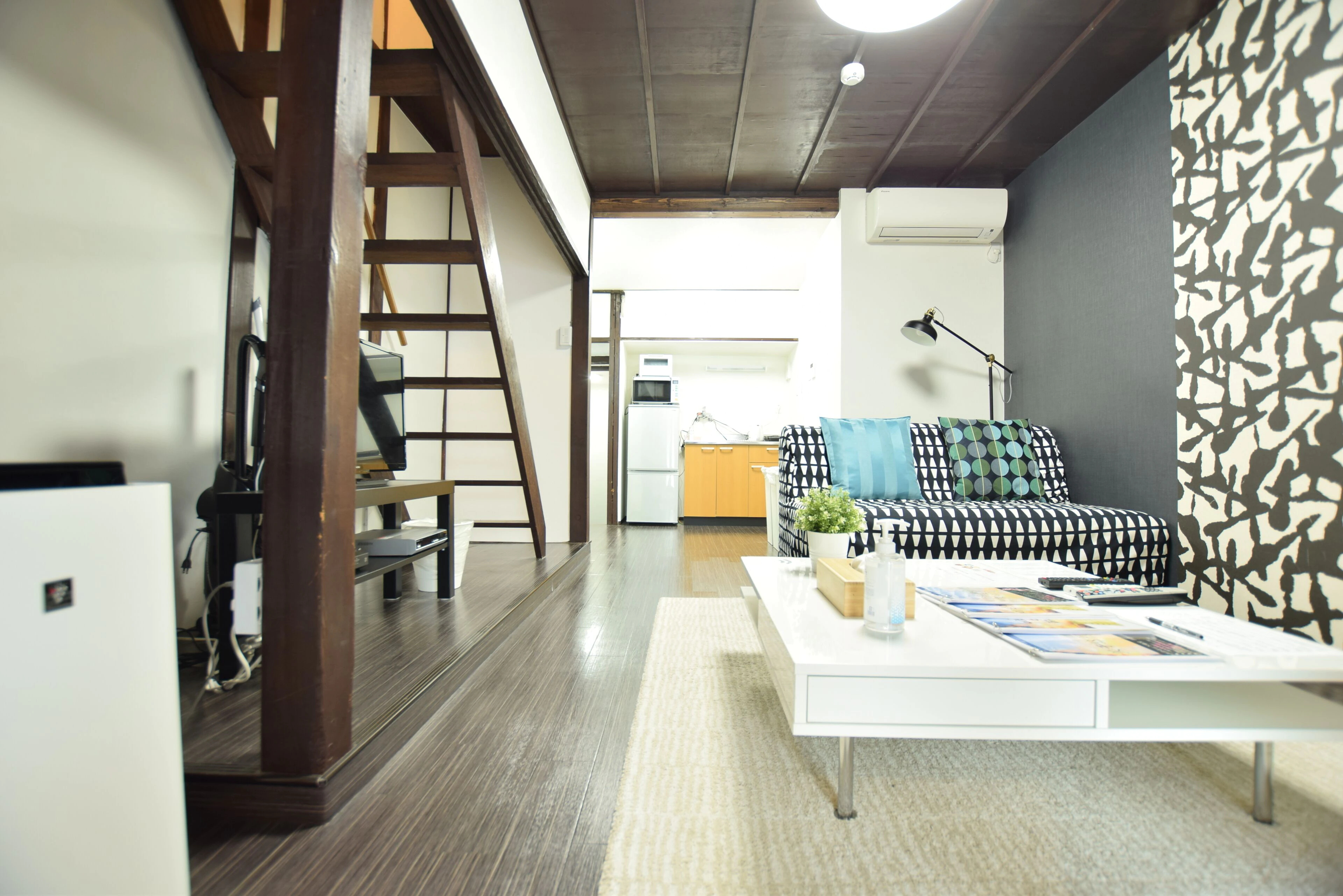 Yagara Terrace House
