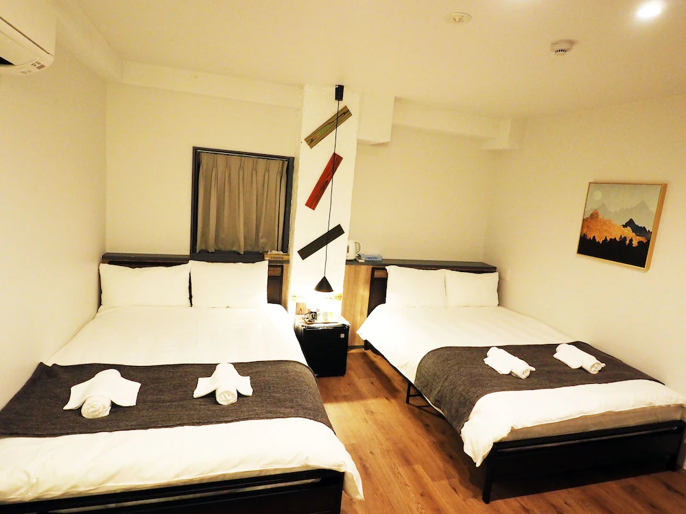 Yeah Room Namba