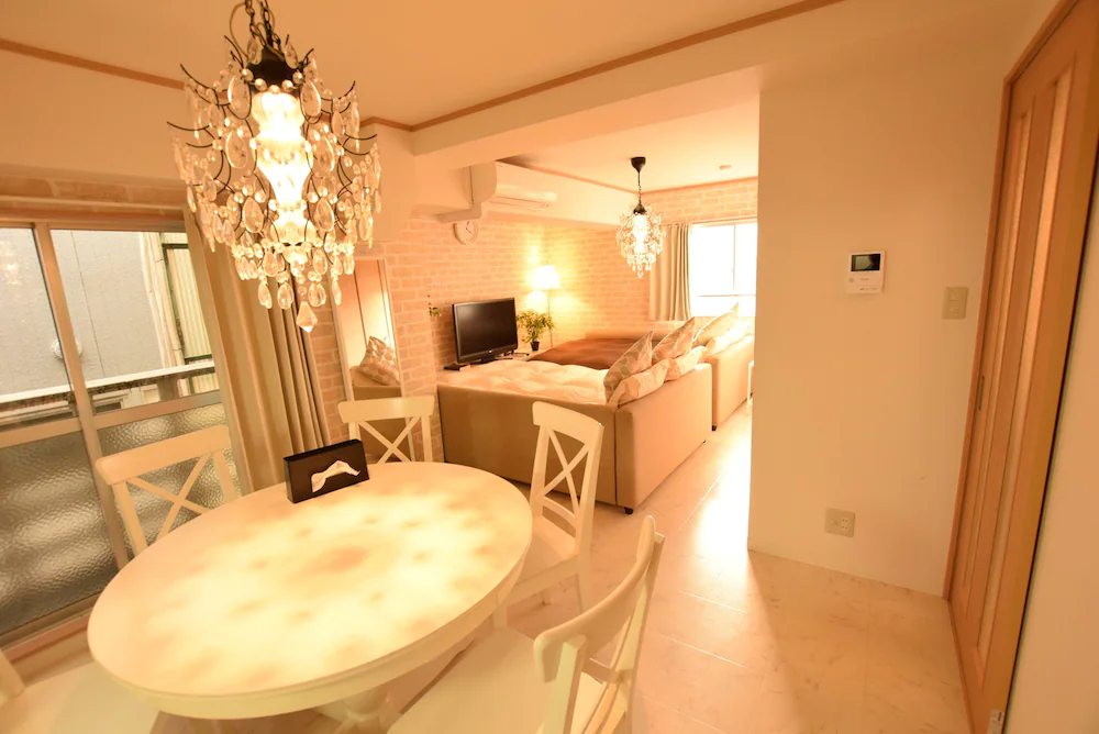 Yokoduna Hostel