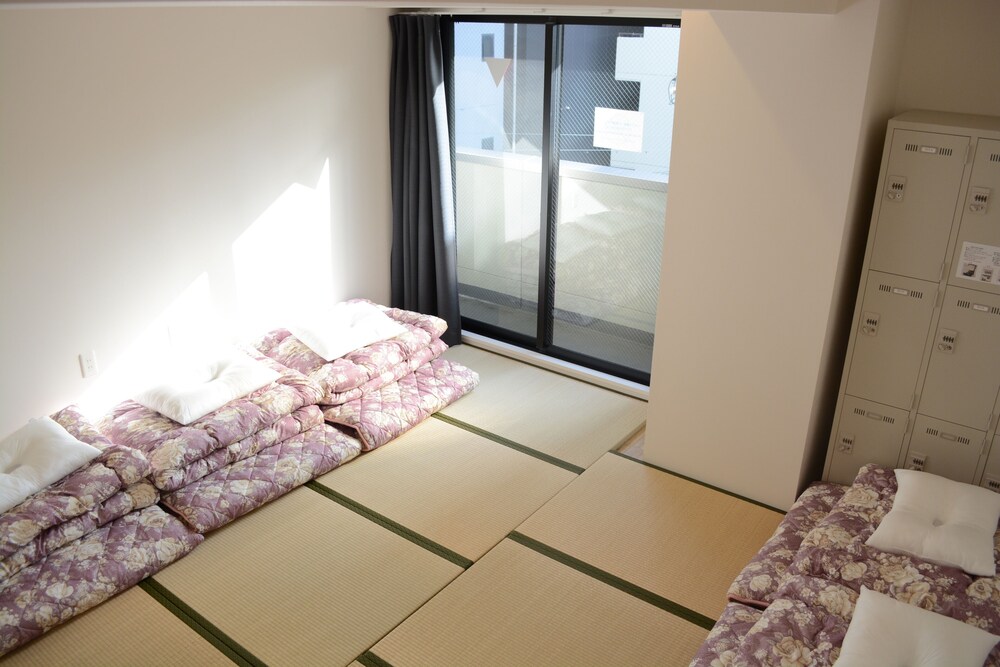Zero-yon Village Hostel Osaka, Namba