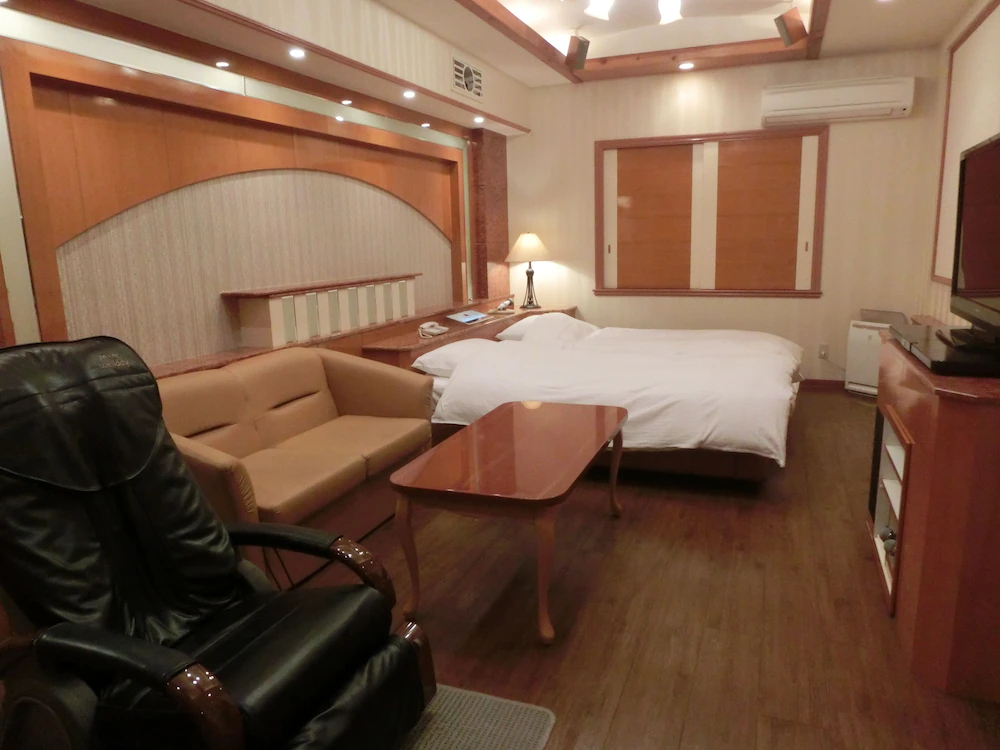 Hotel Hyper Noah