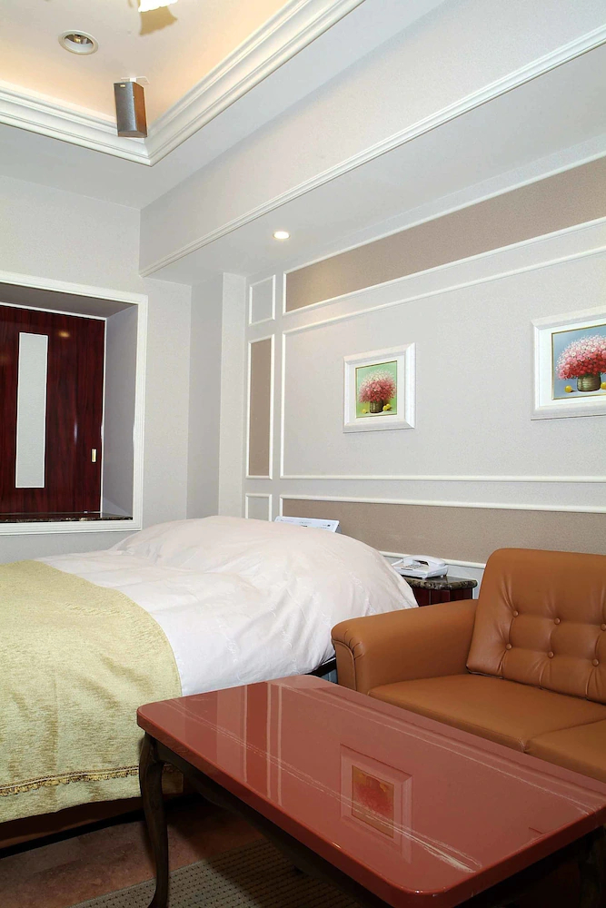 Hotel Hyper Noah