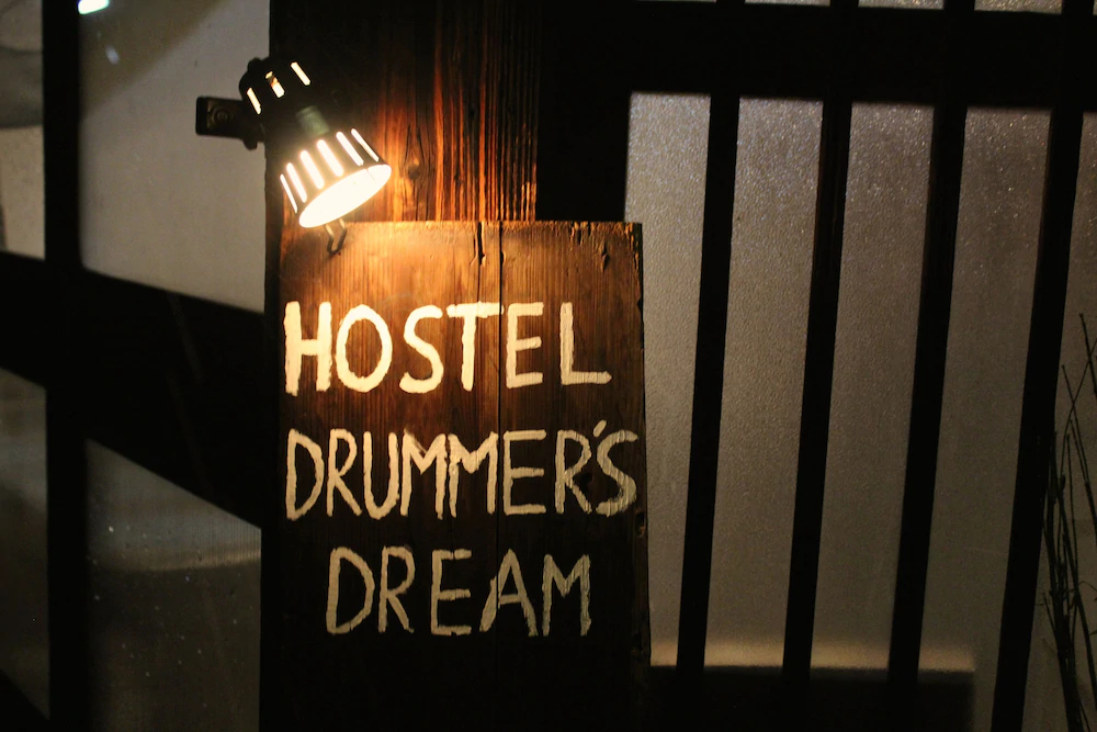 Osaka Guest House Drummer's Dream