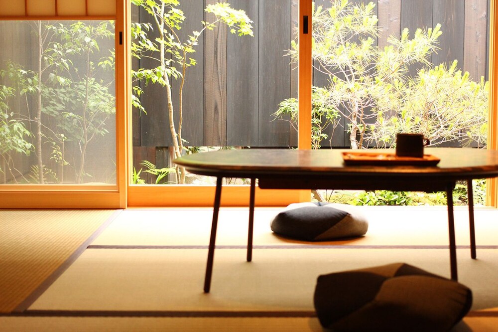 Sakainoma Kuma Guesthouse