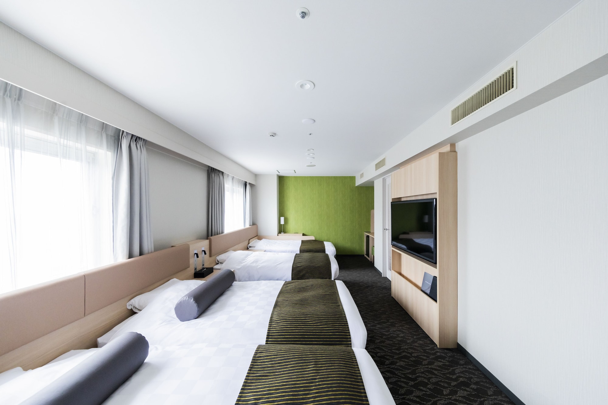 Shin-Osaka Esaka Tokyu REI Hotel