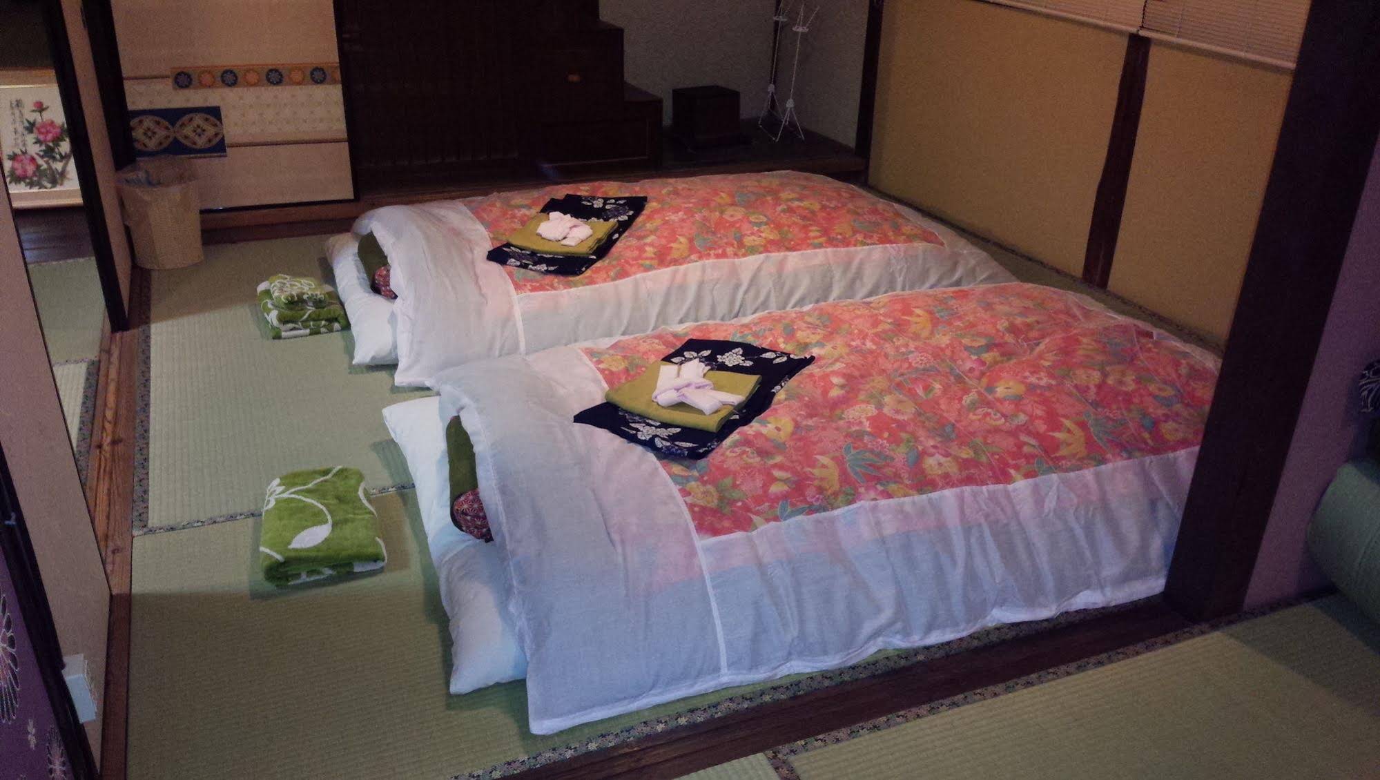 Female only guesthouse tomari-ya