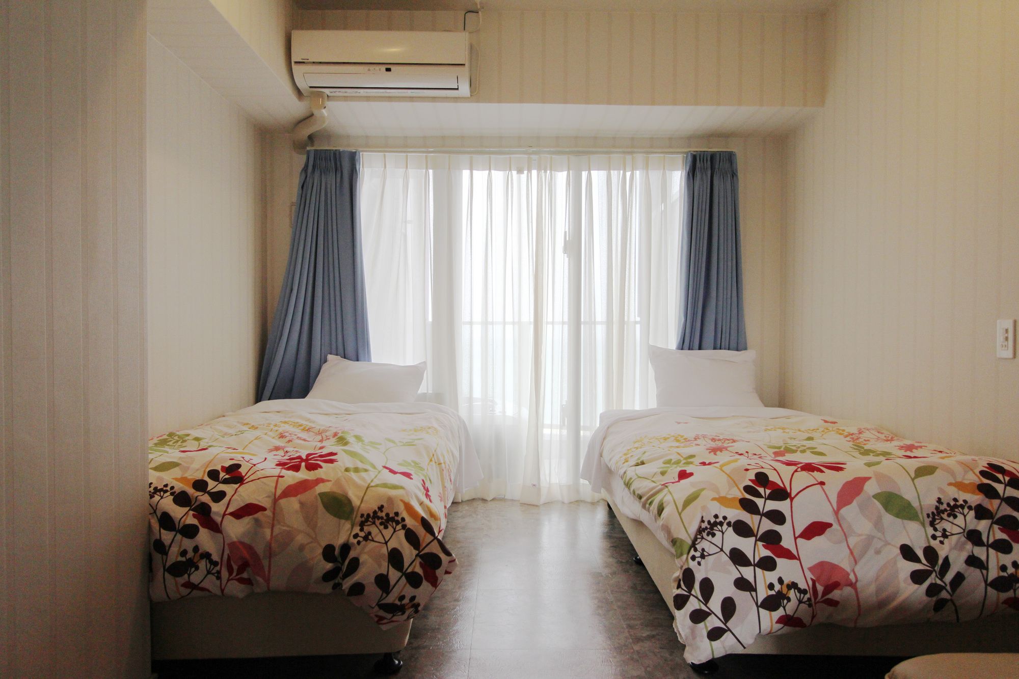 Beachside Condominium