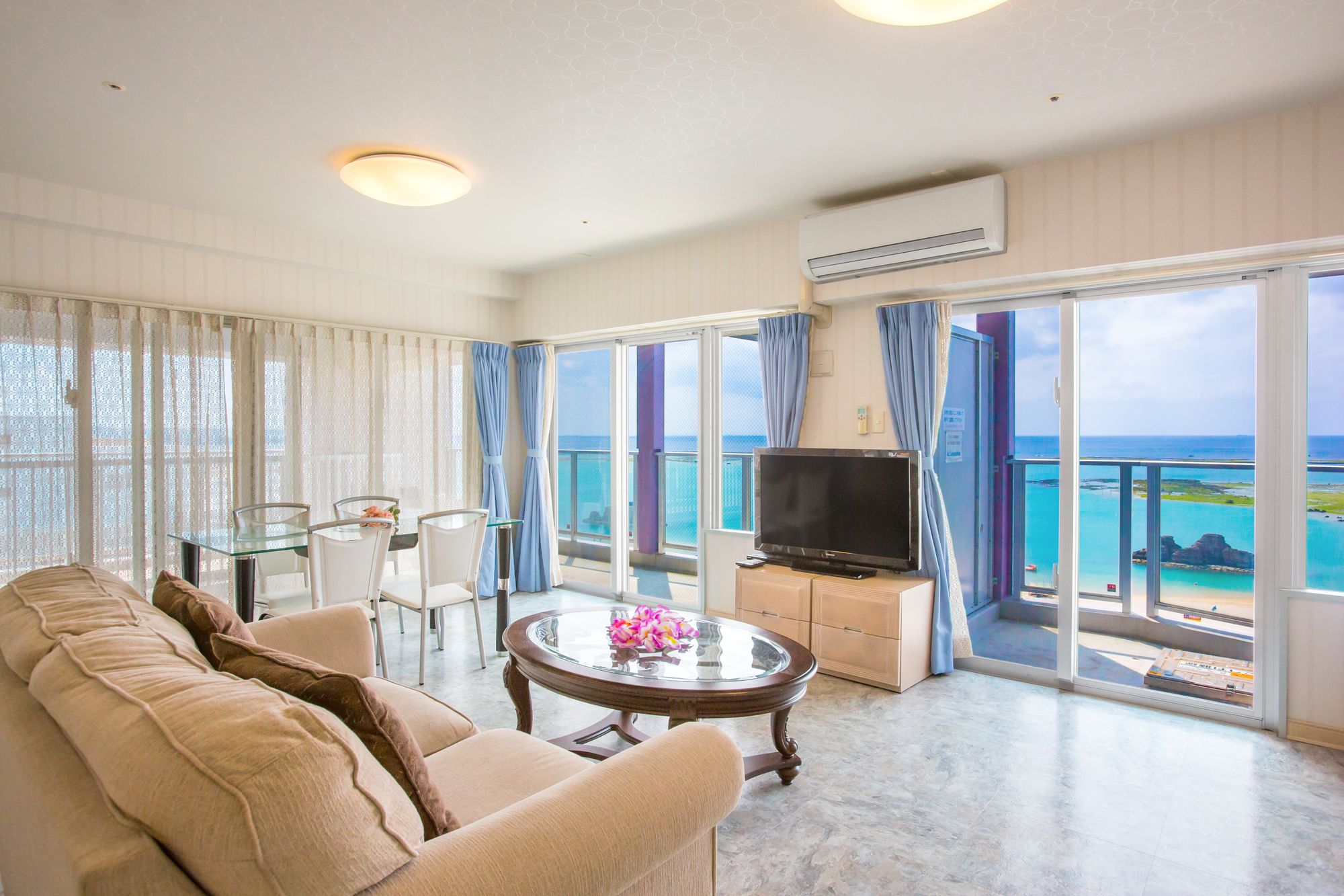 Beachside Condominium