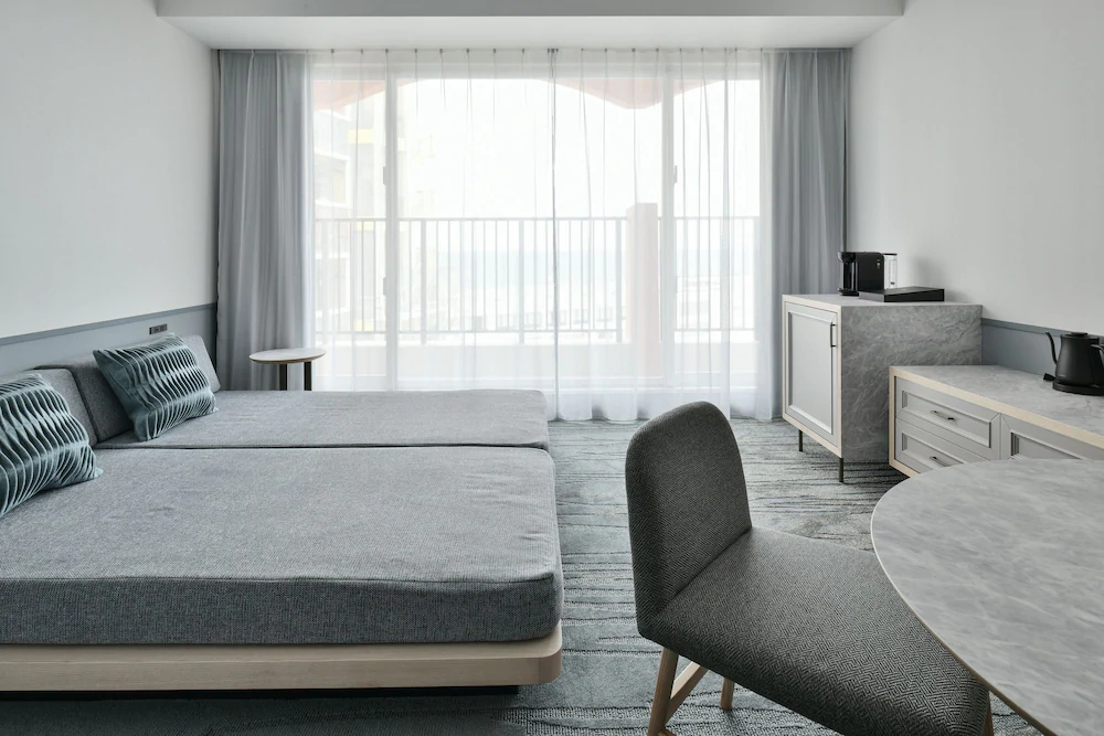 Lequ Okinawa Chatan Spa & Resort