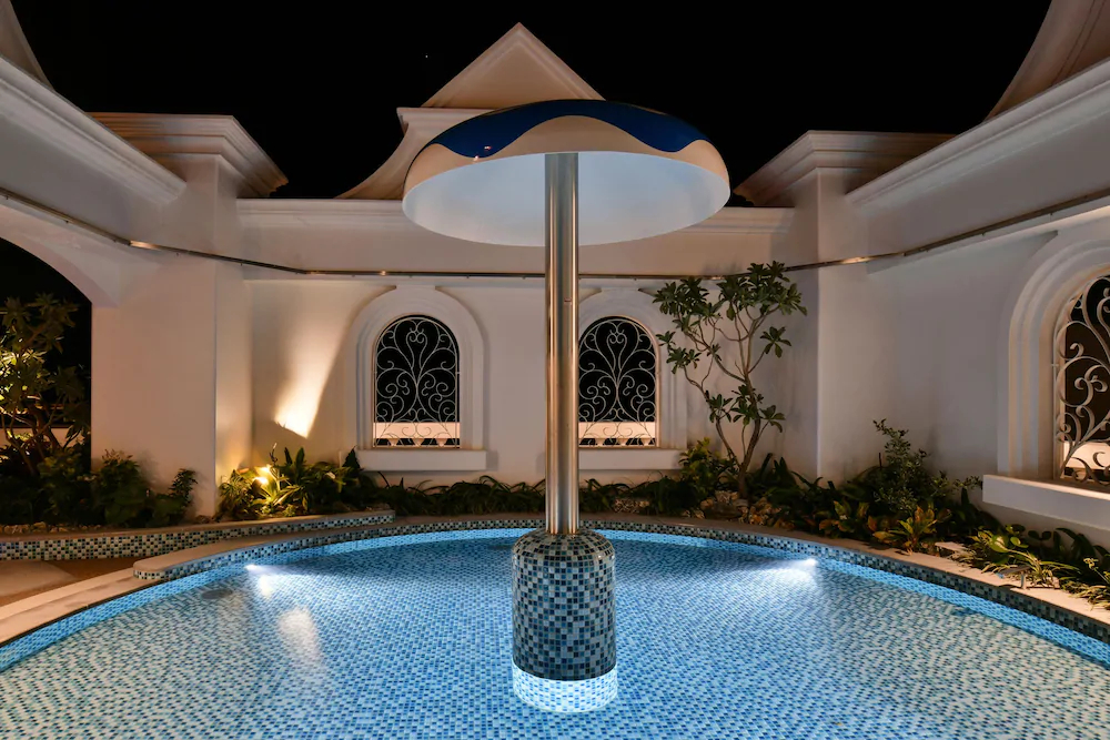Lequ Okinawa Chatan Spa & Resort