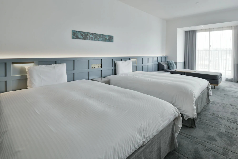 Lequ Okinawa Chatan Spa & Resort