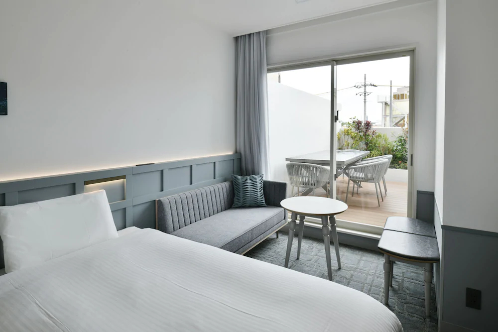 Lequ Okinawa Chatan Spa & Resort