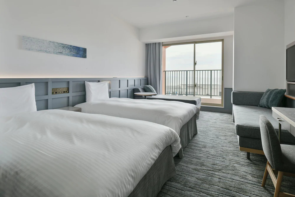 Lequ Okinawa Chatan Spa & Resort