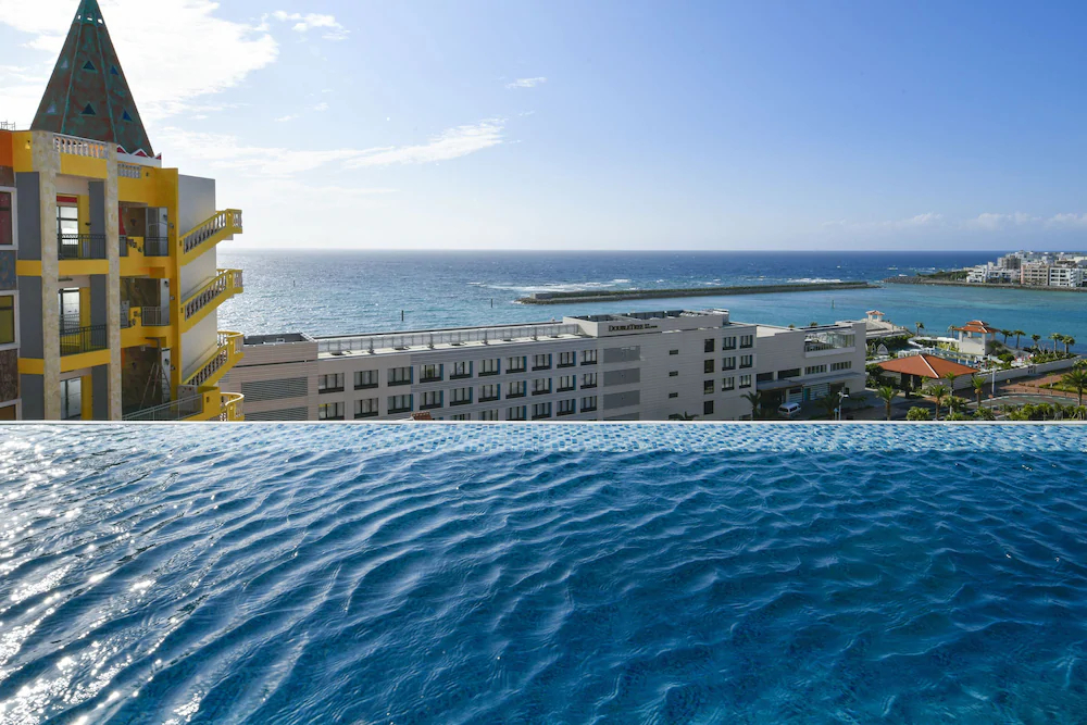 Lequ Okinawa Chatan Spa & Resort