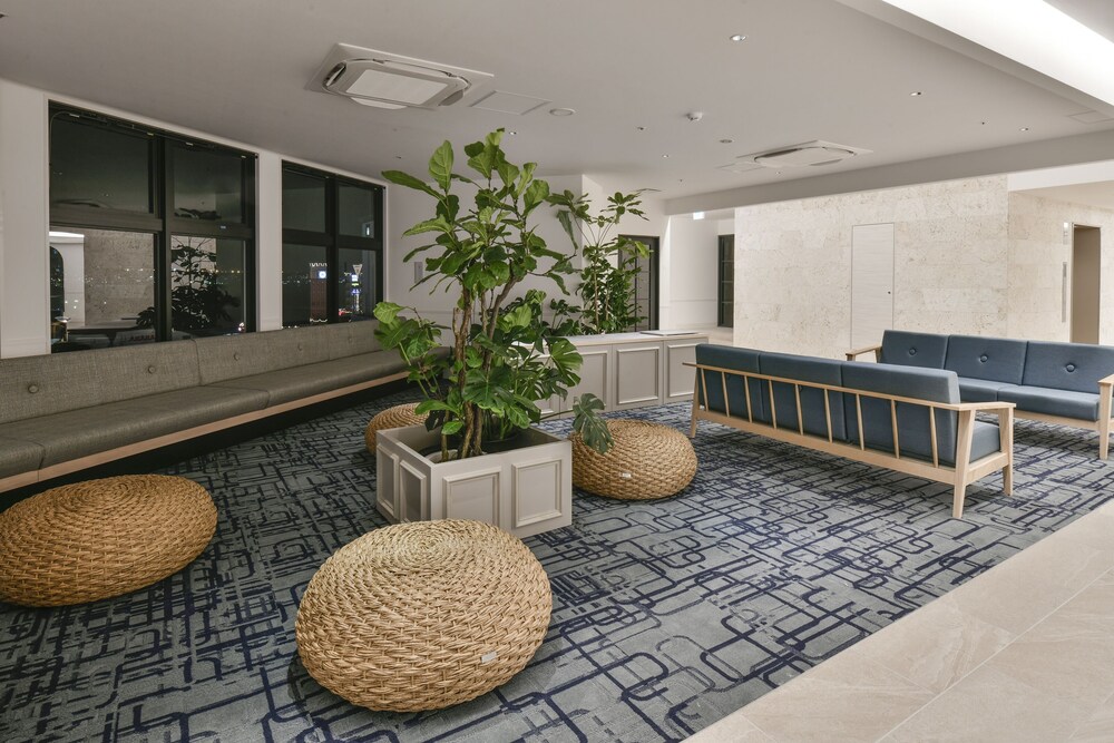 Lequ Okinawa Chatan Spa & Resort