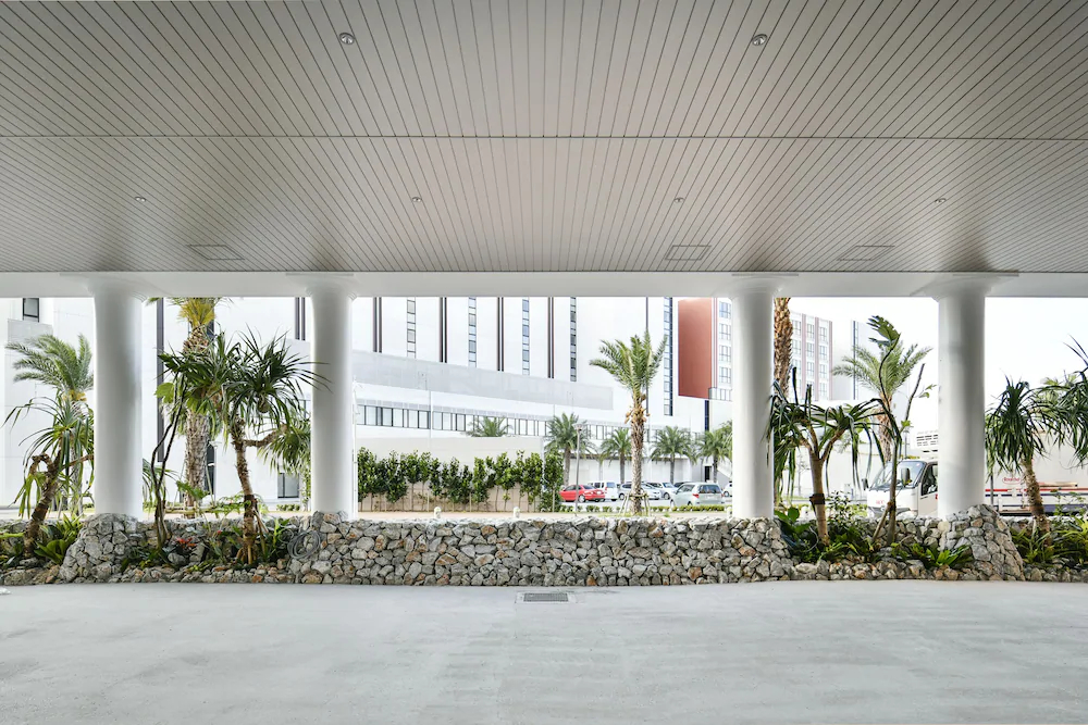 Lequ Okinawa Chatan Spa & Resort