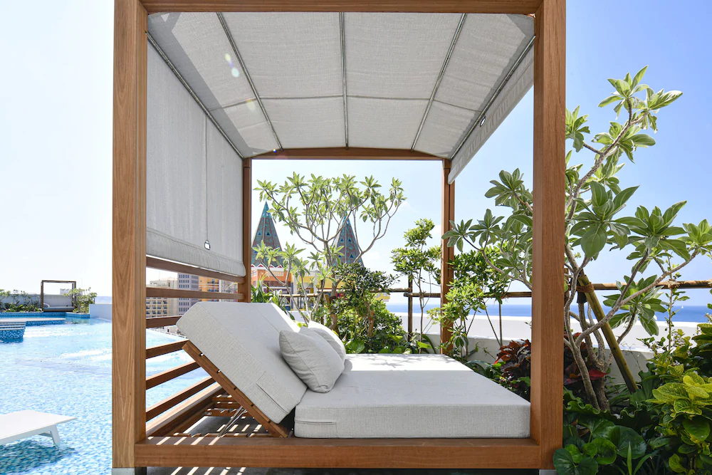 Lequ Okinawa Chatan Spa & Resort