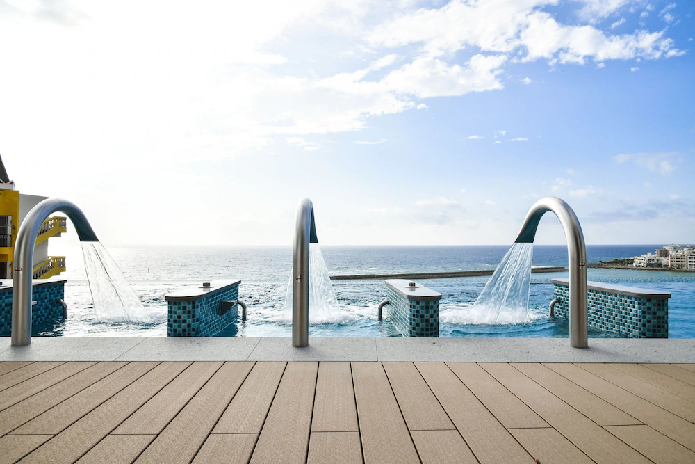 Lequ Okinawa Chatan Spa & Resort
