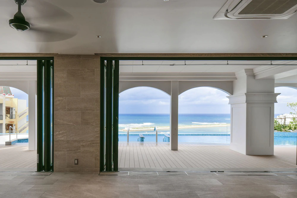 Lequ Okinawa Chatan Spa & Resort