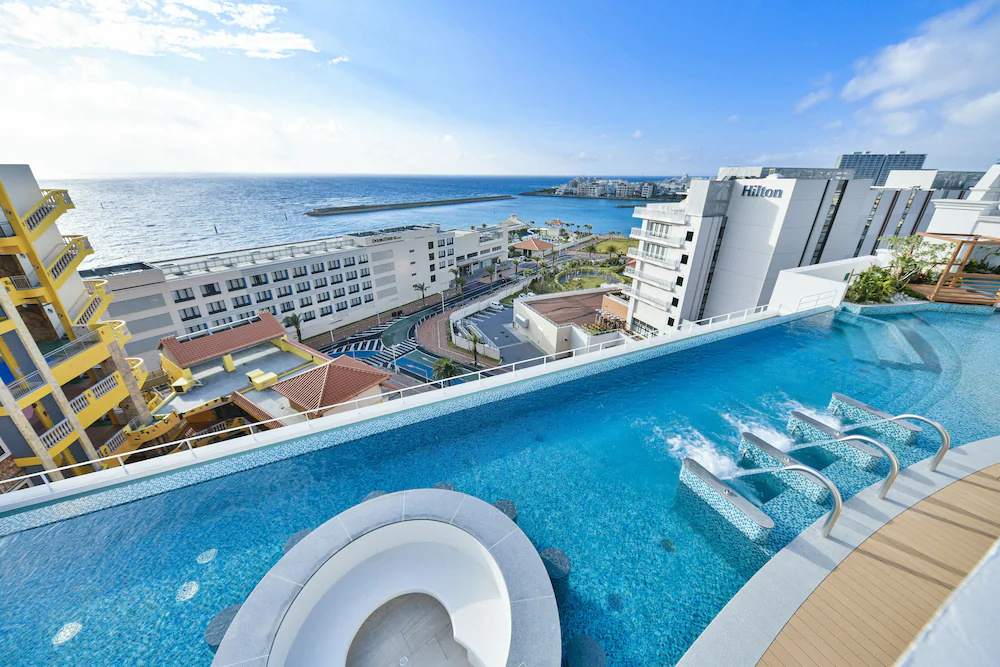Lequ Okinawa Chatan Spa & Resort