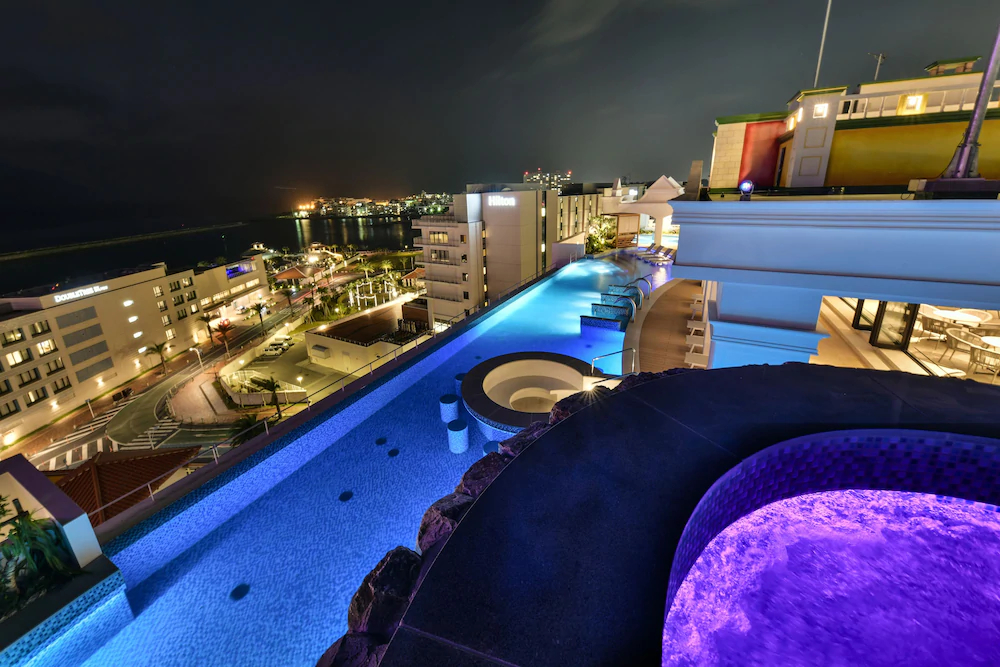 Lequ Okinawa Chatan Spa & Resort
