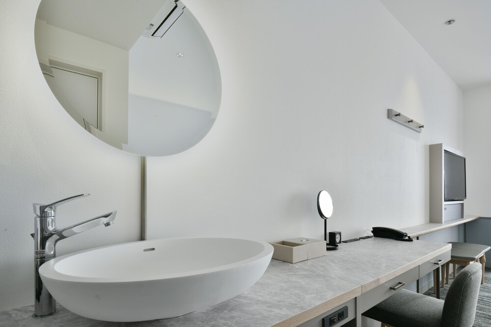 Lequ Okinawa Chatan Spa & Resort